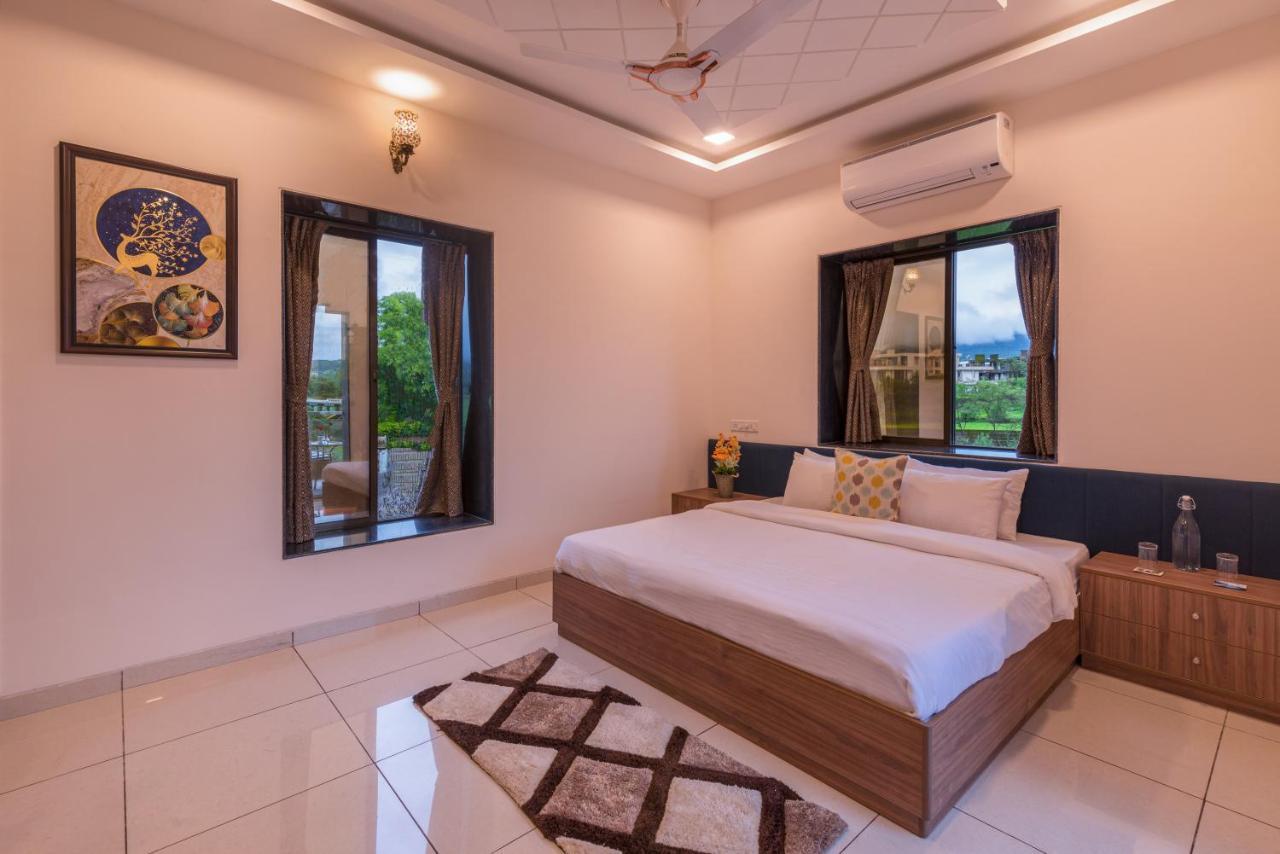 Saffronstays Aster, Plunge Pool Villa With Garden, Лонавала Экстерьер фото